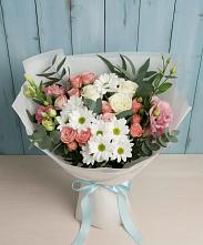 Букет цветов из:  Розы, Лизиантусы и Хризантемы в Залимане