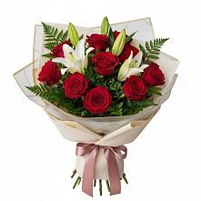 Букет цветов из:  Лилии и Розы в Залимане