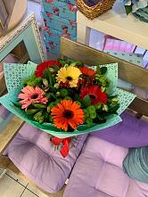Букет цветов из:  Герберы, Хризантемы и Альстромерии #REPLACE_PRED# Залимане