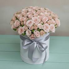 Цветочная композиция из Розы в шляпной коробке в Залимане