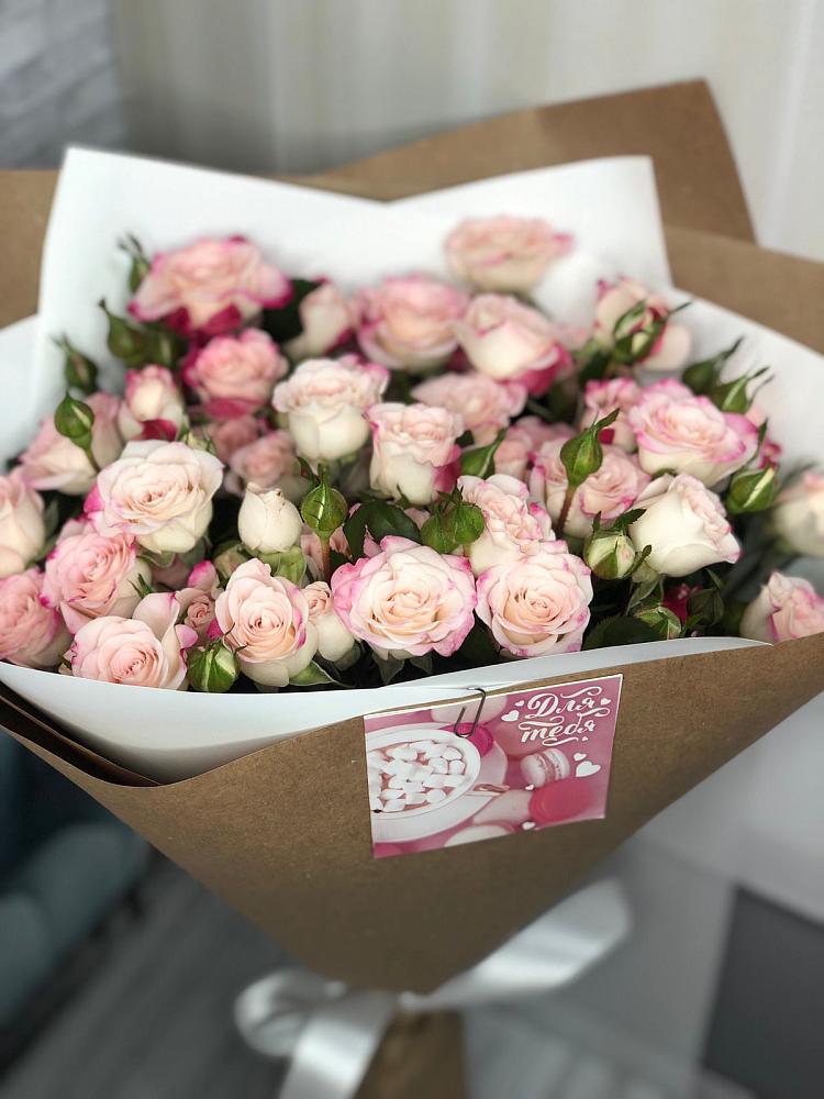 Букет цветов из: Розы в Залимане