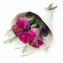 Букет цветов из:  Розы в Залимане