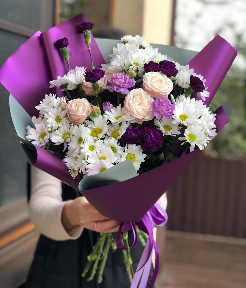 Букет цветов из: Хризантемы, Гвоздики и Розы в Залимане