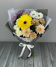Букет цветов из:  Розы, Герберы и Хризантемы в Залимане