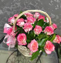 Цветочная композиция из Розы в корзине #REPLACE_PRED# Залимане