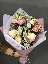 Букет цветов из:  Альстромерии, Розы и Лизиантусы #REPLACE_PRED# Залимане