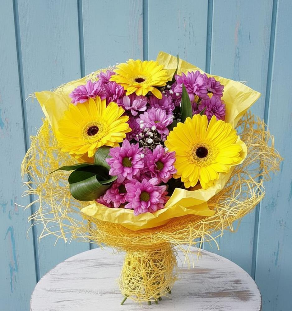Букет цветов из: Хризантемы и Герберы в Залимане