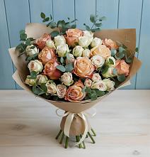 Букет цветов из:  Альстромерии и Розы #REPLACE_PRED# Залимане